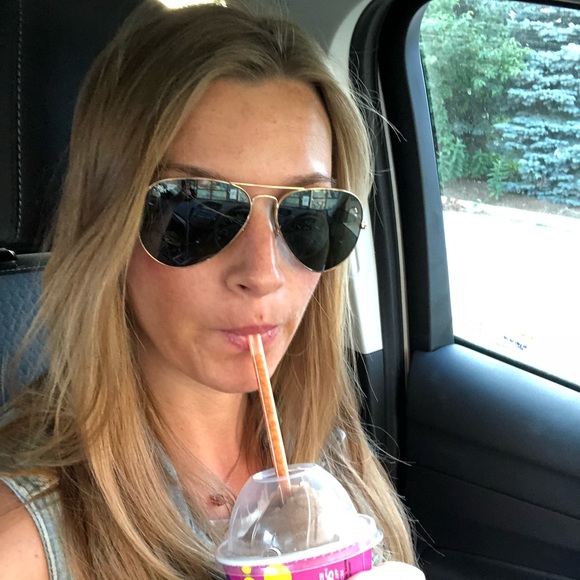 Meet your Posher, Kasia - Picture 5 of 7